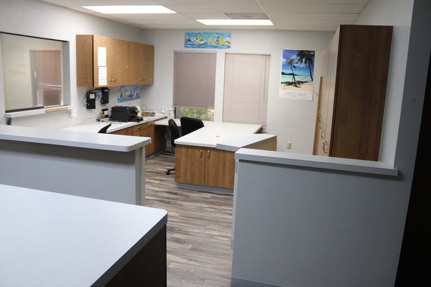 More Photos Of 770 Magnolia Ave, Corona Medical For Lease
