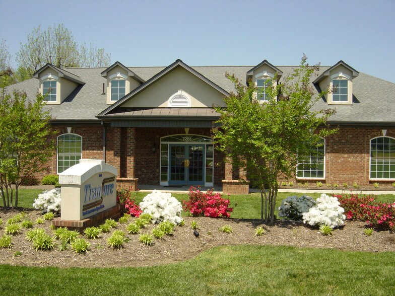 More Photos Of 7261 Burlington Rd, Whitsett Office For Sale