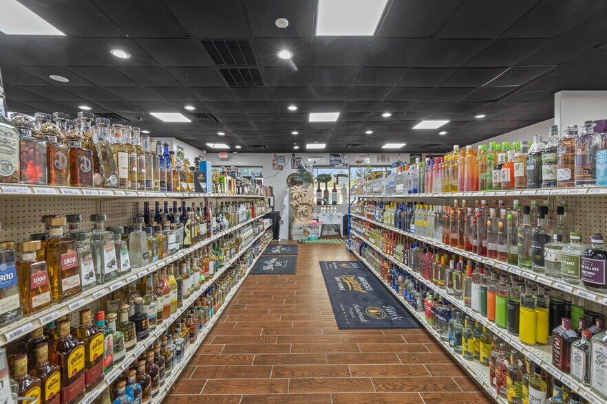 More Photos Of 3800 Ryan St, Lake Charles Storefront For Sale