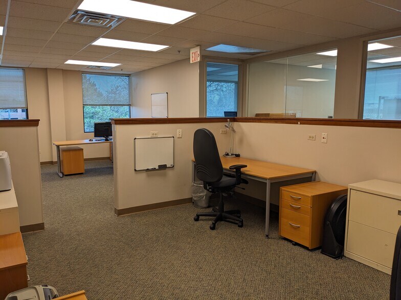 More Photos Of 1749 S Naperville Rd, Wheaton Medical For Sale