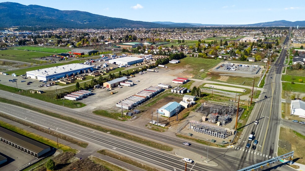 More Photos Of 11445 N Reed Rd, Hayden Warehouse For Lease