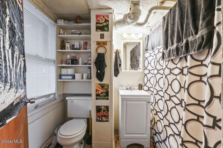 More Photos Of , Albany Unknown For Sale