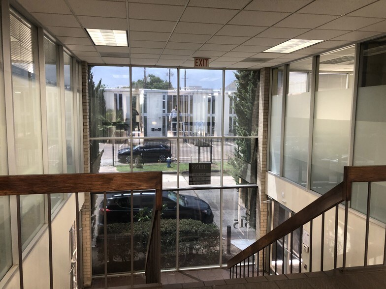 More Photos Of 3315 Marquart St, Houston Medical For Lease