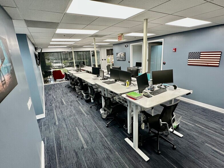 More Photos Of 1000 NW 65th St, Fort Lauderdale Office For Lease