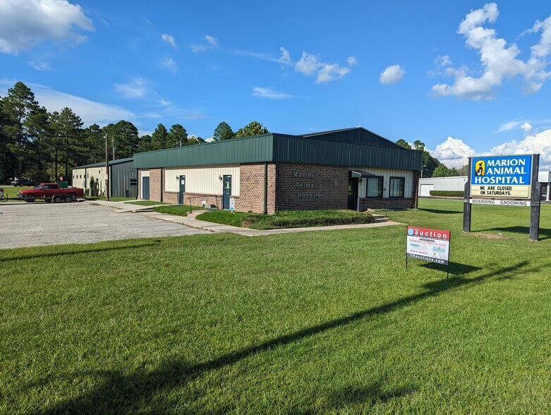 More Photos Of 2608 E Highway 76, Marion General Retail For Sale