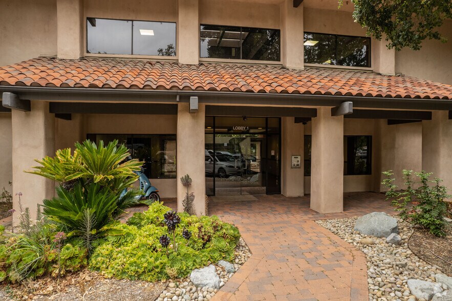 More Photos Of 30101 Agoura Ct, Agoura Hills Office For Lease