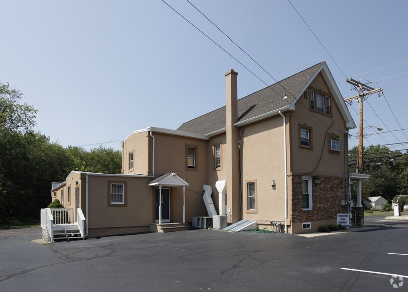 More Photos Of 1719 Old Trenton Rd, Princeton Junction Coworking Space