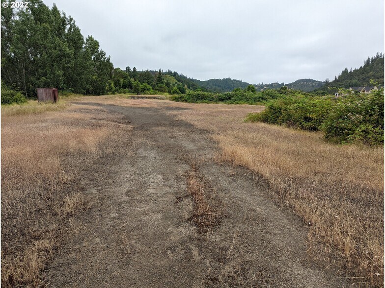 More Photos Of 436 Quarry Rd, Roseburg Land For Sale
