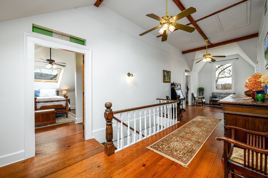 More Photos Of 1526 Highway 255 N, Sautee Nacoochee Hotel For Sale