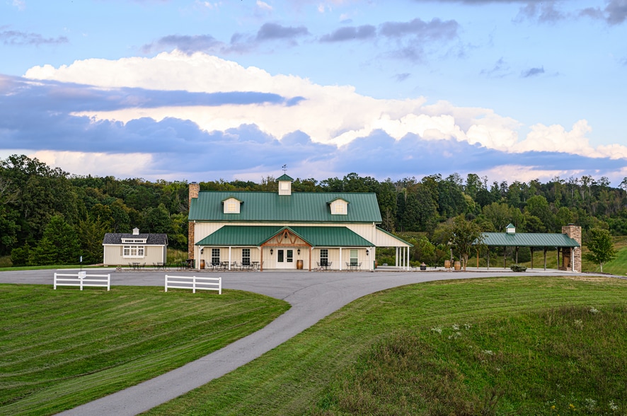 Primary Photo Of 670 Wyo Rd, Mocksville Specialty For Sale