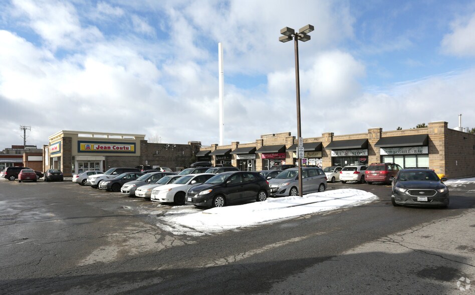 More Photos Of 2701 St Joseph Blvd, Ottawa General Retail For Lease