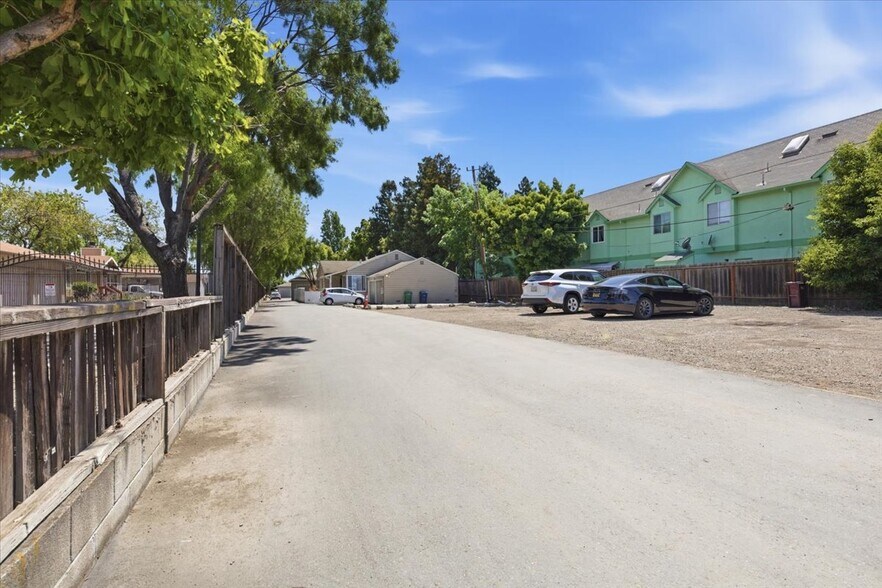 More Photos Of 882-898 W Tennyson Rd, Hayward Apartments For Sale