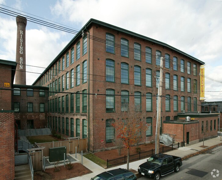 More Photos Of 166 Valley St, Providence Office Residential For Lease