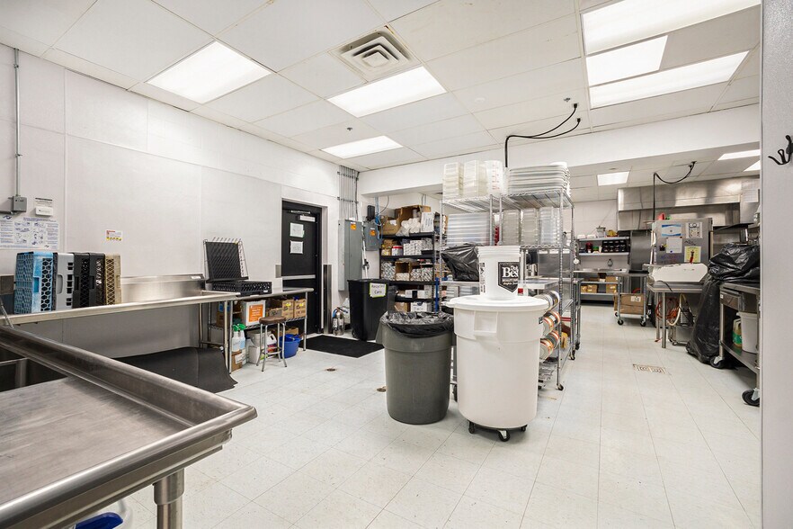 More Photos Of 3263 Colby Rd, Whitehall General Retail For Sale