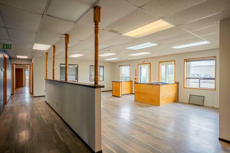 More Photos Of 27630 Llewellyn Rd, Corvallis Distribution For Sale