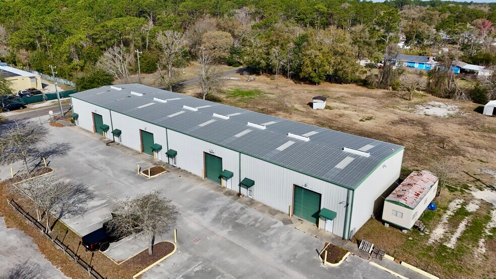 More Photos Of 3075 Leon Rd, Jacksonville Warehouse For Lease