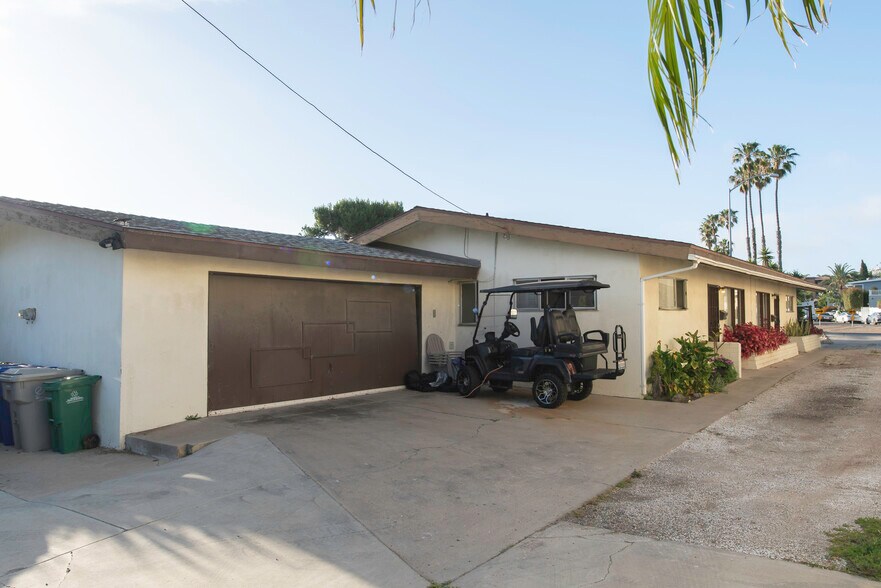 More Photos Of 4980-82 La Jolla Blvd, San Diego Multifamily For Sale