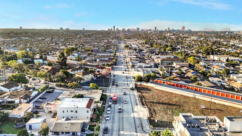 More Photos Of 2536 Atlantic Ave, Long Beach Multifamily For Sale