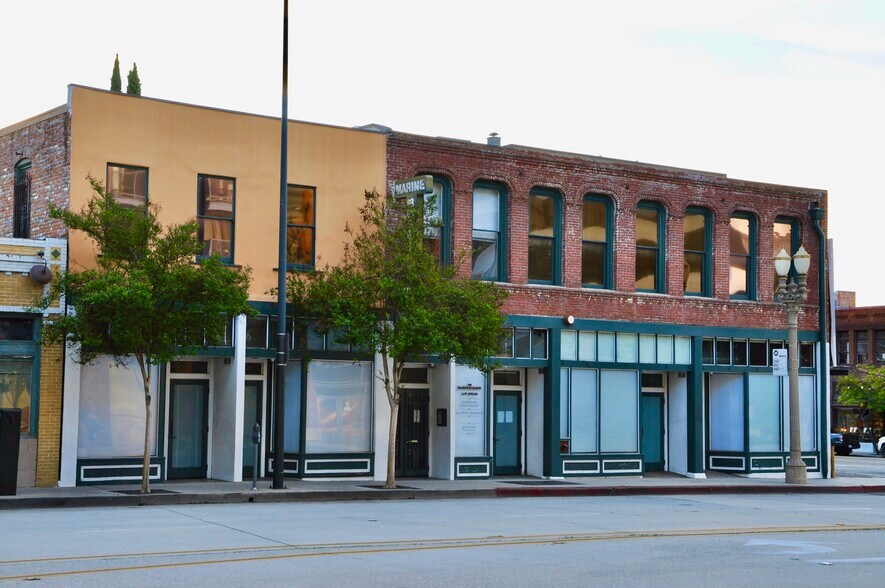 Primary Photo Of 118-128 N Fair Oaks Ave, Pasadena Office For Sale