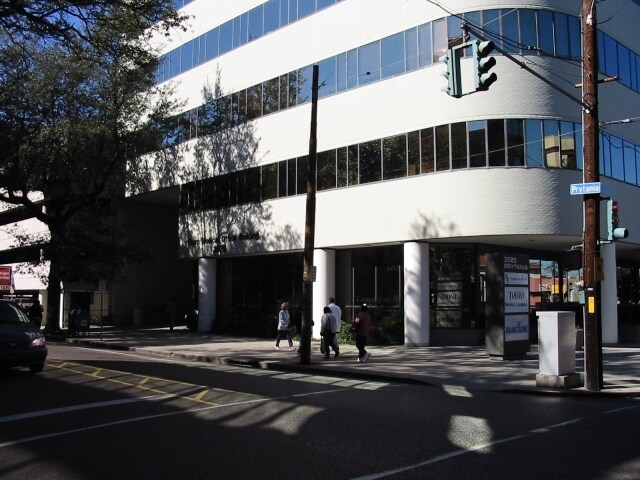 More Photos Of 3525 Prytania St, New Orleans Office For Sale