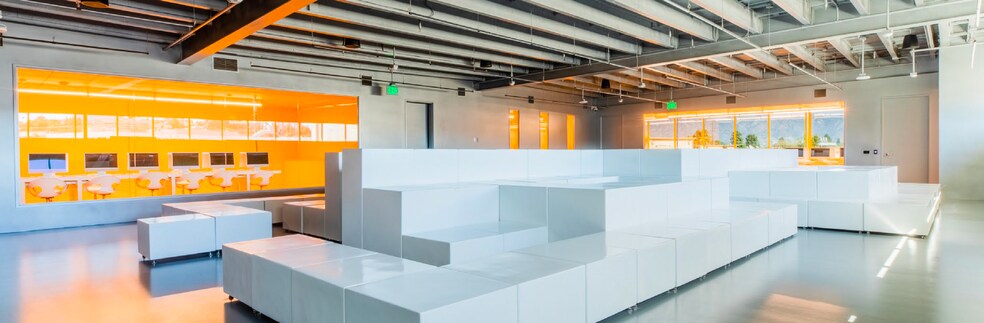 More Photos Of 4142 Lankershim Blvd, North Hollywood Unknown For Lease