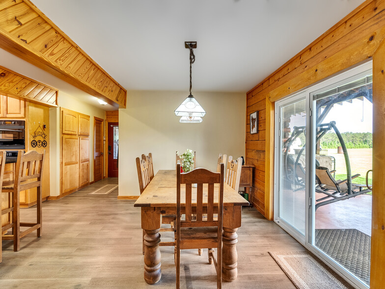 More Photos Of 325 Forest Service 217 Rd, Shepherd Specialty For Sale