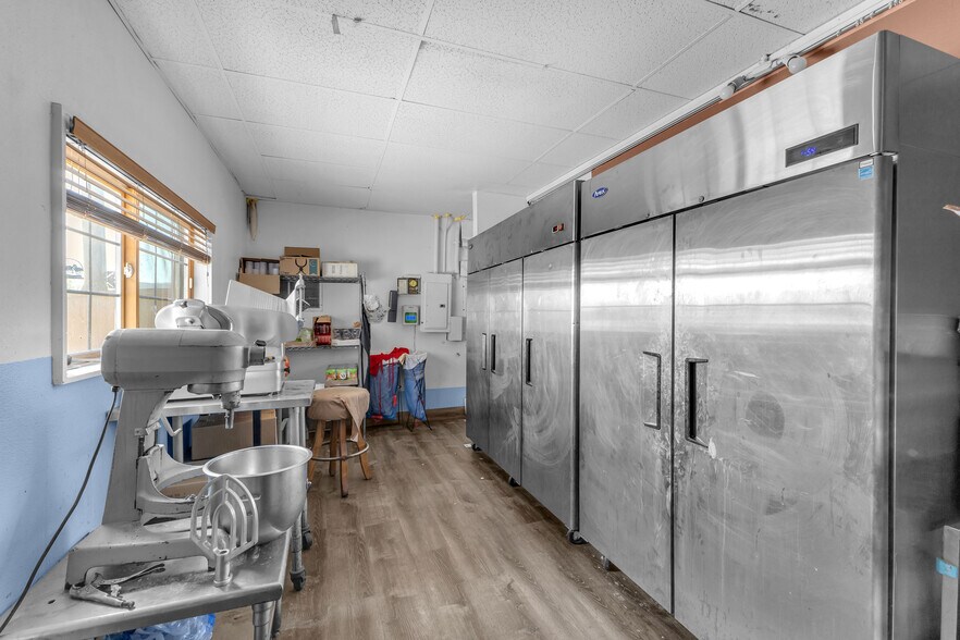 More Photos Of 57173 Sunnyslope Dr, Yucca Valley General Retail For Sale