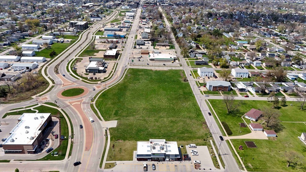 More Photos Of 2700 7th Avenue, Marion Land For Sale