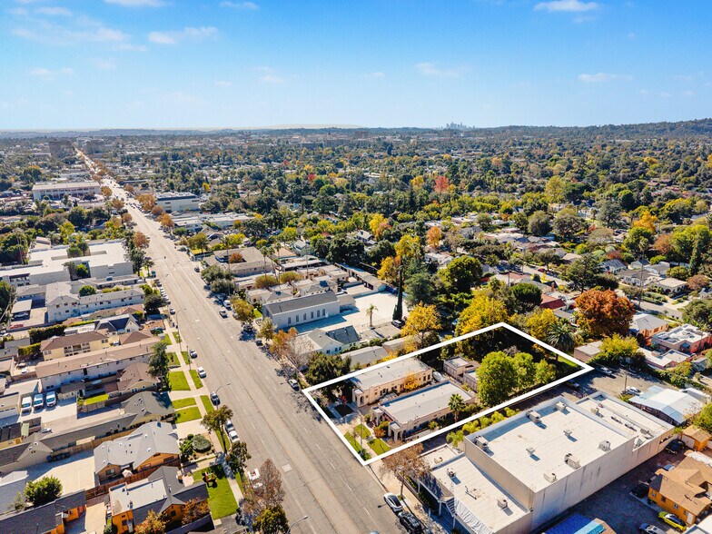 More Photos Of 1157-1165 N Lake Ave, Pasadena Apartments For Sale
