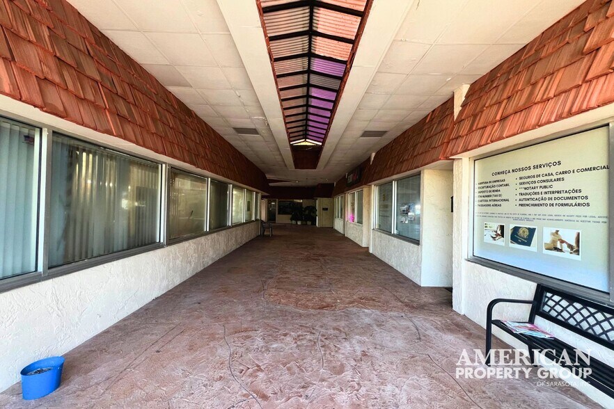 More Photos Of 3650 Webber St, Sarasota Unknown For Lease