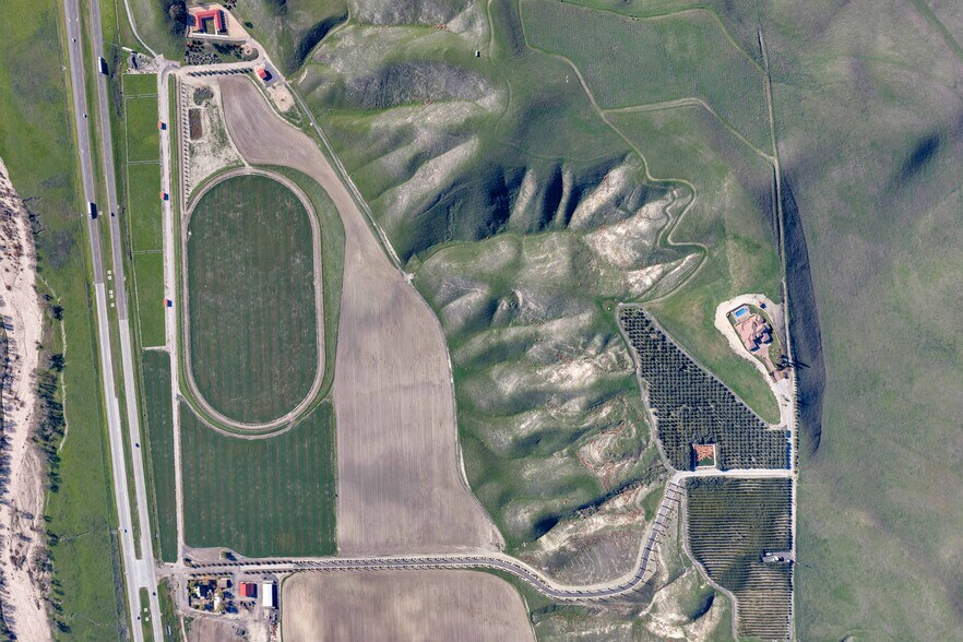 More Photos Of 1990 46, Shandon Land For Sale