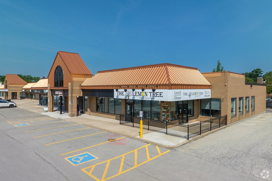 Primary Photo Of 395-397 Ontario St, St Catharines General Retail For Lease