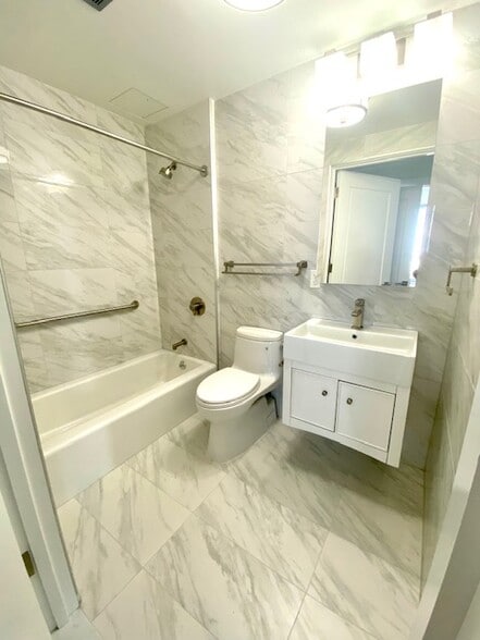 More Photos Of 1613 Mermaid Ave, Brooklyn Apartments For Sale