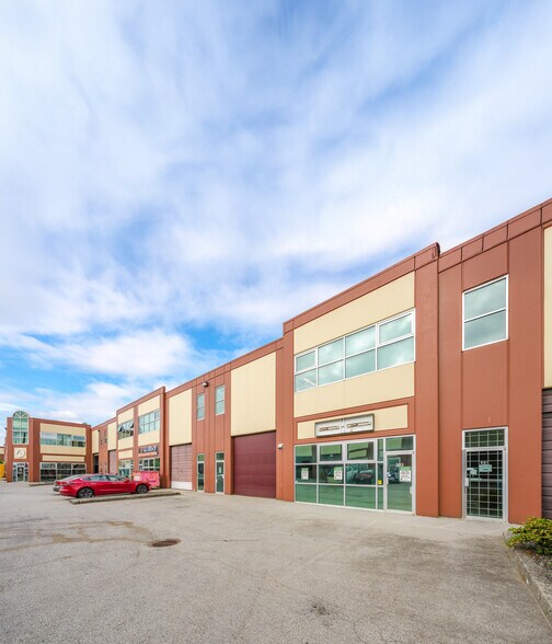 More Photos Of 17750 65A Av, Surrey Showroom For Sale