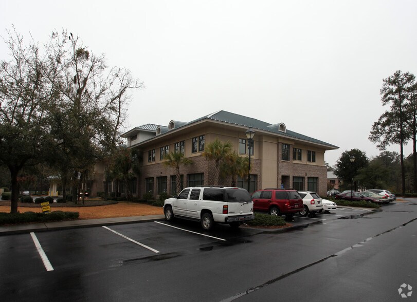 More Photos Of 2 Westbury Park Way, Bluffton Office For Sale