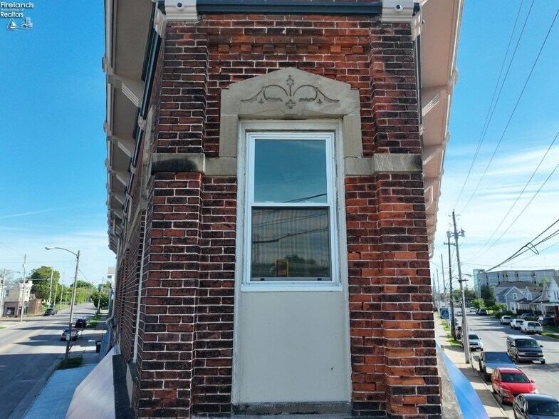 More Photos Of 801 Hayes Ave, Sandusky Storefront Retail Residential For Sale