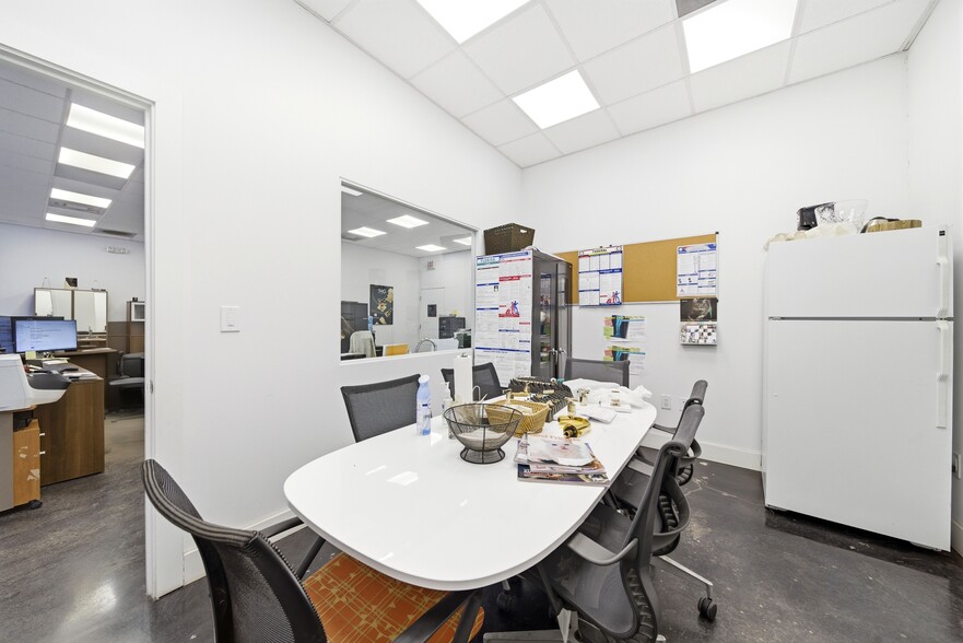 More Photos Of 441 NW 1st Ave, Fort Lauderdale Warehouse For Lease