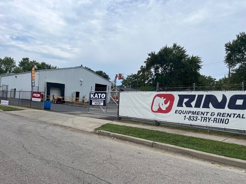 More Photos Of 722 Ketcham St, Indianapolis Warehouse For Sale