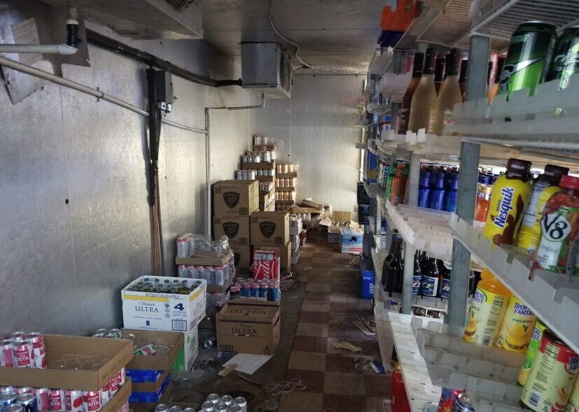 More Photos Of 398 Martin Luther King Dr, Thomaston Convenience Store For Sale