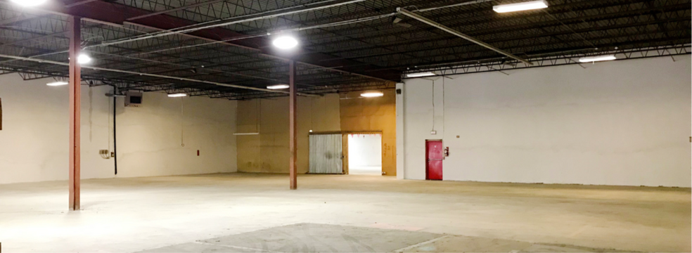 More Photos Of 6741 Old Collamer Rd, East Syracuse Warehouse For Lease
