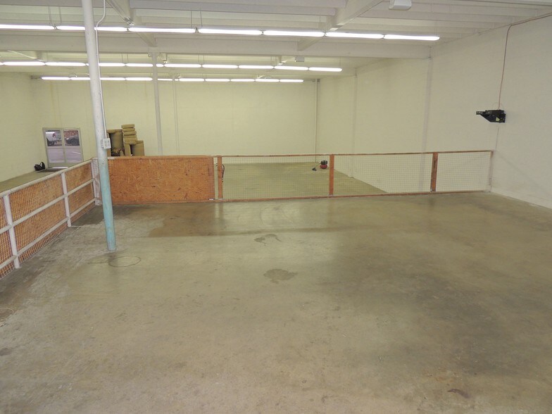 More Photos Of 706 A Ave, National City Freestanding For Lease