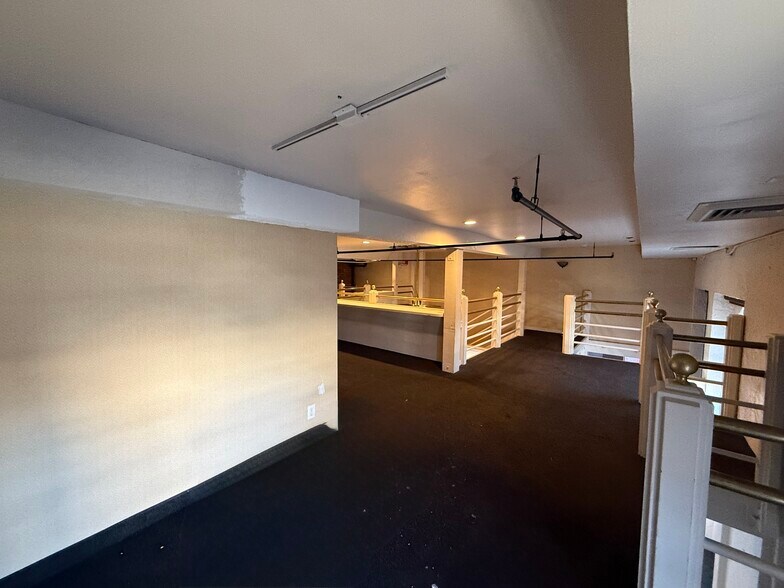 More Photos Of 1590 California St, Redding Apartments For Lease