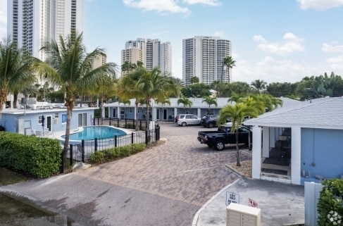 More Photos Of 3021 N Ocean Dr, Riviera Beach Apartments For Sale