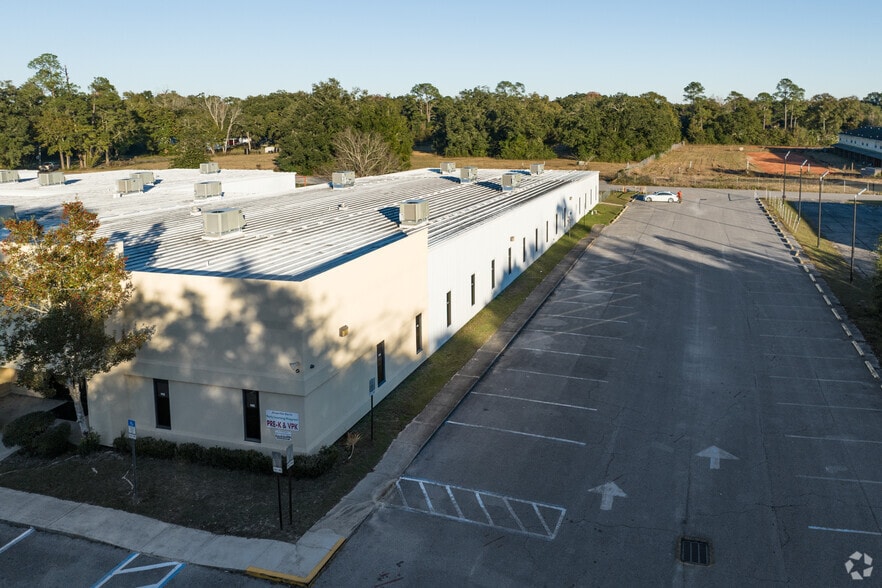 More Photos Of 8190 Pensacola Blvd, Pensacola Specialty For Sale
