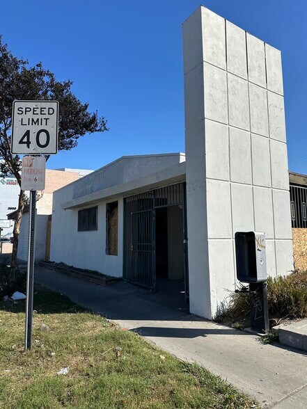 Primary Photo Of 3650 E Imperial Hwy, Lynwood Medical For Sale