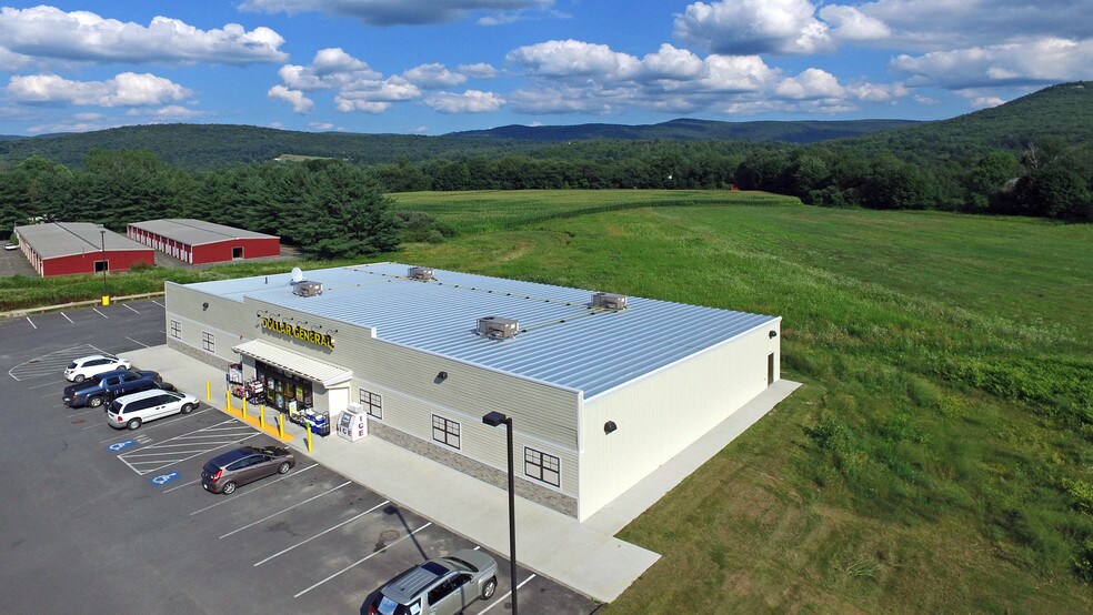 More Photos Of 236 North St, Cheshire Freestanding For Sale