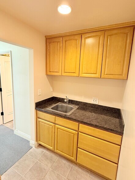 More Photos Of 144-148 E Foothill Blvd, Arcadia Office For Sale