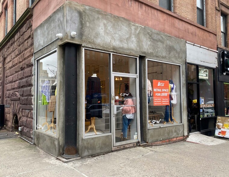 More Photos Of 495 Amsterdam Ave, New York General Retail For Sale