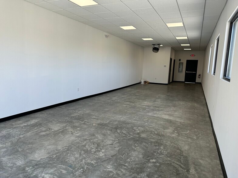 More Photos Of 3003 N Baltimore St, Kirksville Office For Lease