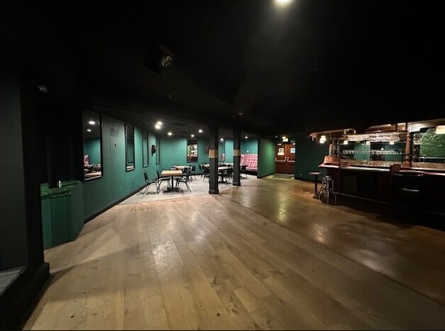 More Photos Of 14173 Green Tree Blvd, Victorville Restaurant For Lease